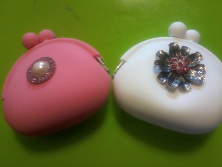 PORTAMONETE COLORATI IN SILICONE MORBIDO CON SWAROVSKI